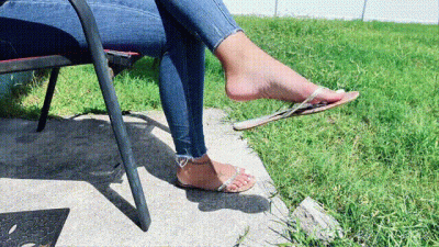 Flip Flop Dangle