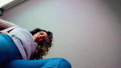 Giantess Foot Tease