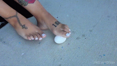 Barefoot Egg Crush