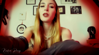 Feel The Pressure: Sstep-Mothering, Rebreather, Gasmask, Aroma