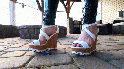 Object & Food Compression: Mdigia Takes On Lots Of Items In Her Heels (Compilation Video)