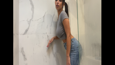 Wet Tshirts And Jeans- Squirt