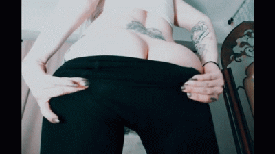 Ass & Legging Worshipper