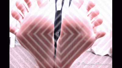 Trippy Feet (1080P)