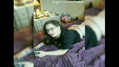 Nerd Girl Begs For Cum