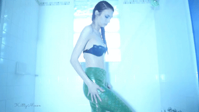 Mermaids First Time Squirting