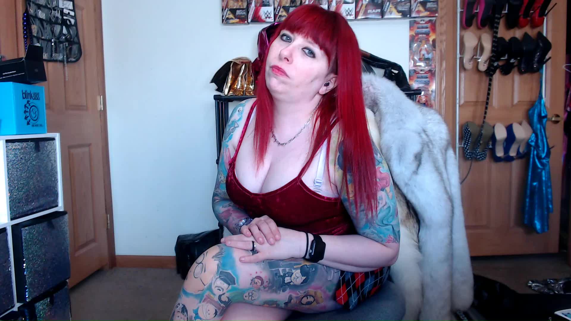 Repeat After Me: Mikki Worship And Self Hatred