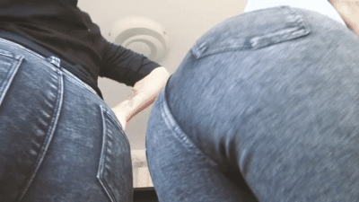 Jeans Face Farts!