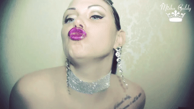 Purple Wild Lip Smelling And Grimaces