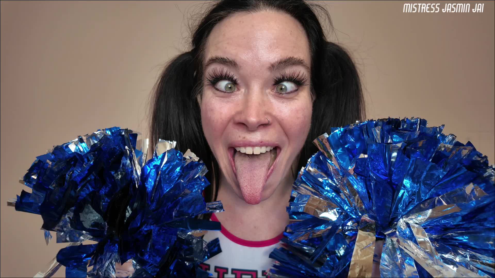 Cheerleader Goon Training: Eye Crossing Jerk Commands