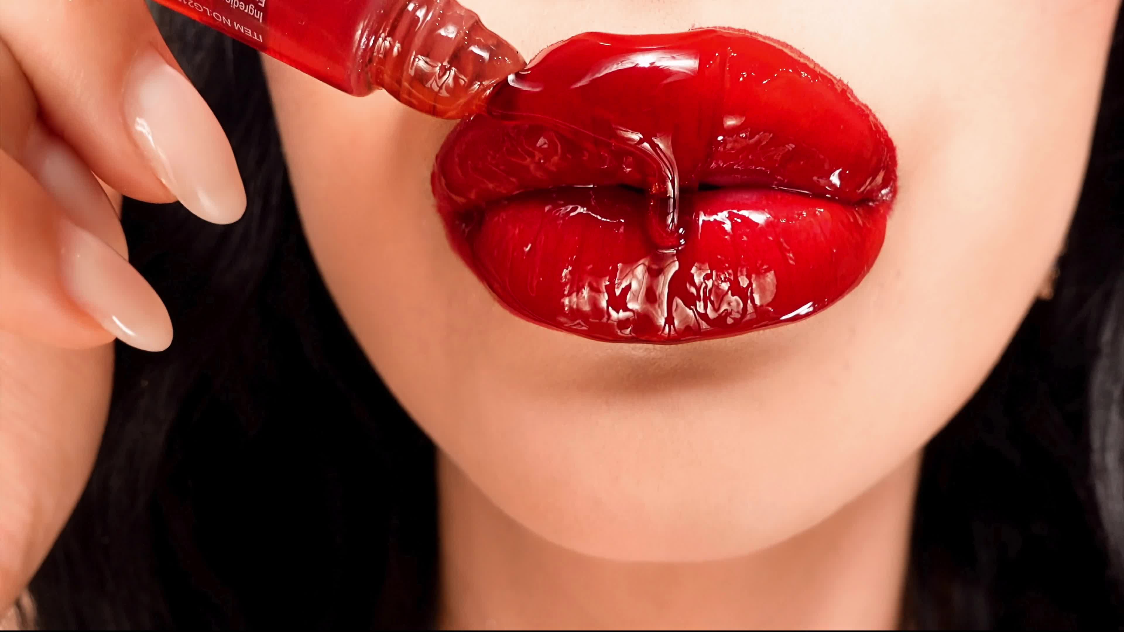 Lips Worship-J.O.I