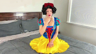 Snow White And The 7 Dwarfs Gangbang