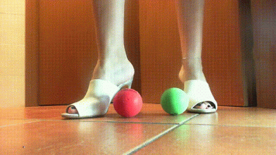 Useless Balls Palle Inutili