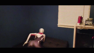 Spider-Gwen Striptease