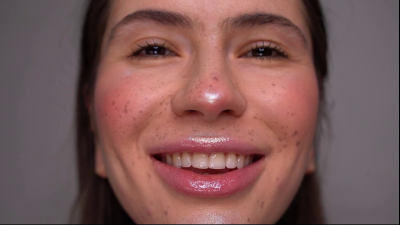 ASMR Kiss Me