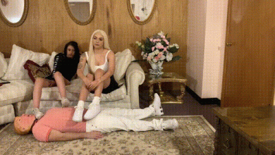 Mr. Slave 45'S Day Off