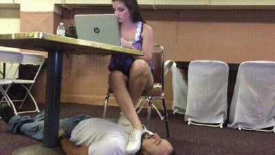 Foot Choking-Miss Olivia