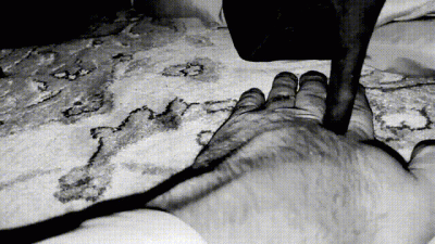 Unaware Hand Trample 30