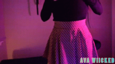 Ava Wiicked's Jiggle'n Jerk