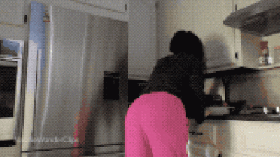 Stepmommy's Taboo Temptations