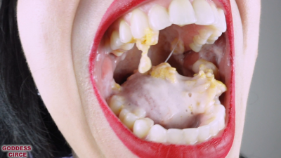 I Eat Yogurt And Corn Flakes Extreme Close-Ups In My Mouth Mangio Yogurt Con Fiocchi Di Mais Primi Piani Estremi Nella Mia Bocca