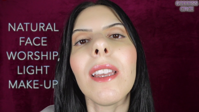Natural Face Worship, Light Make-Up