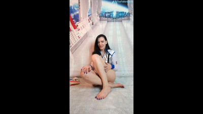 Hot Astronaut Live Broadcasts A Feet Tease