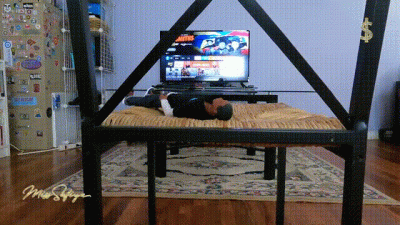 Squeezed By Stinky Ass Custom Video