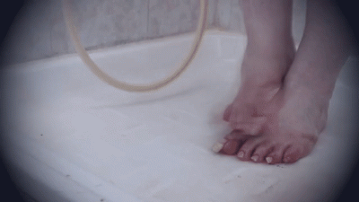 Goddess In The Shower Feet Cam