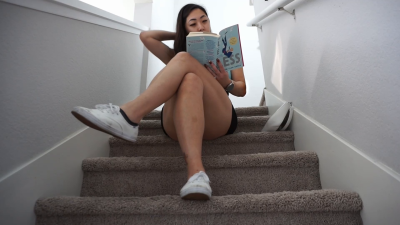 Upskirt Voyeur