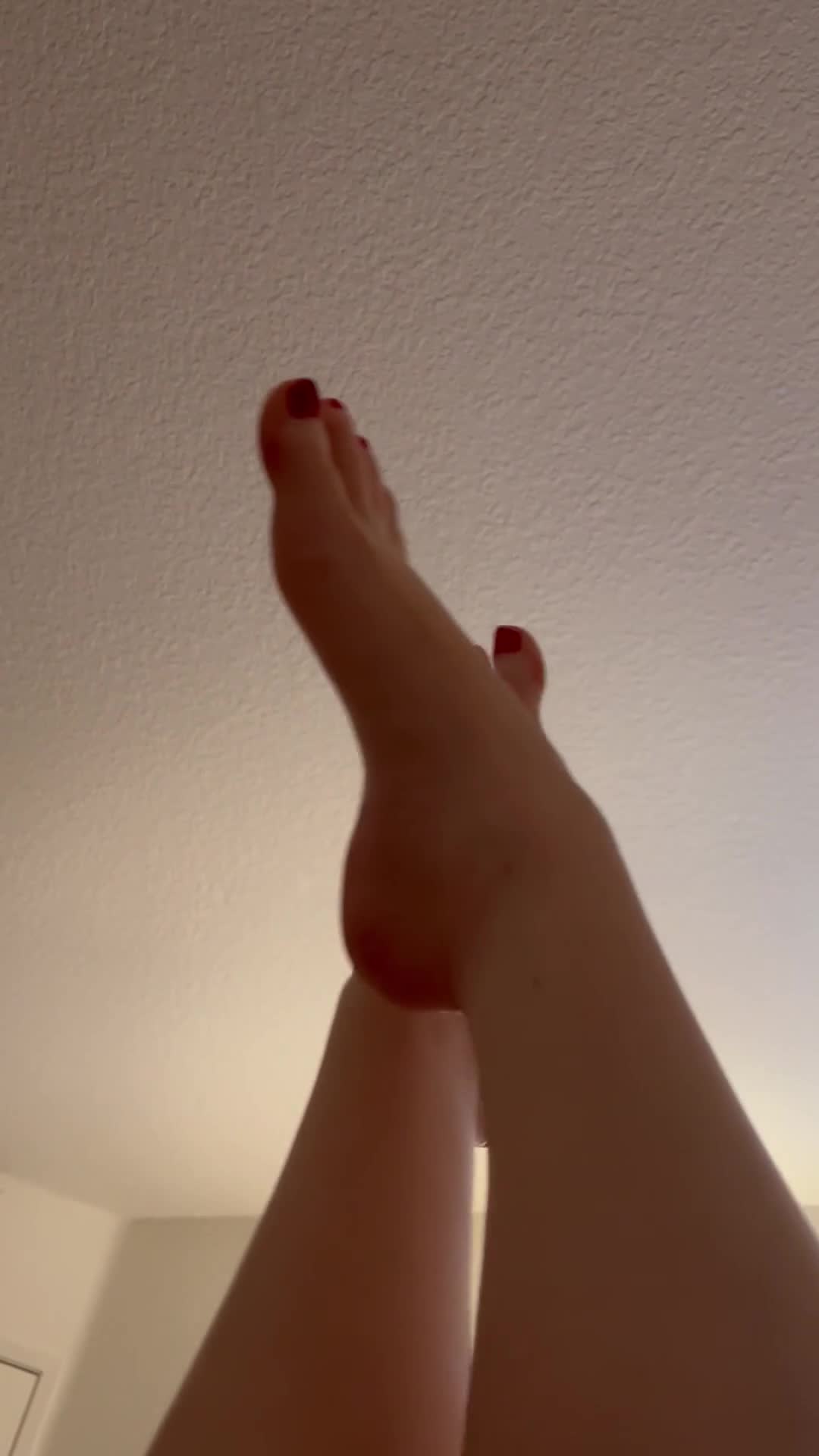 Captivating Sensual Foot Worship Goddess