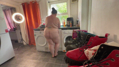 BBW Naked Housecleaning