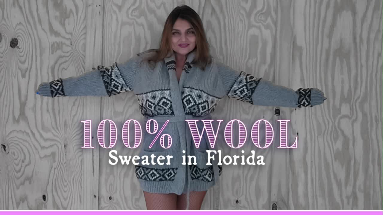 100% Wool Sweater In Florida By Domina Paulina