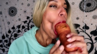 Sucking Hard On Girthy Vegetables