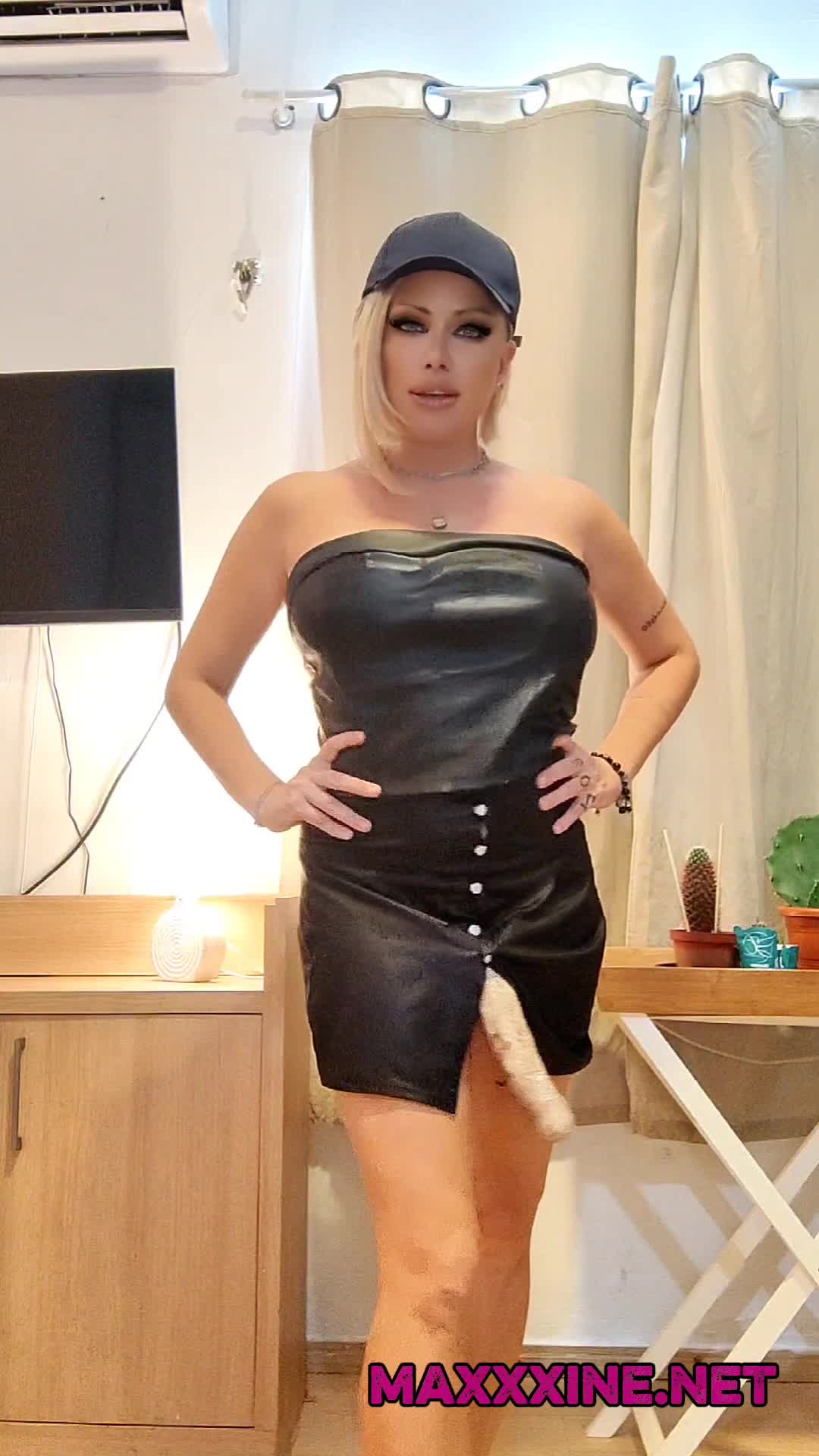 Your Futa Girlfriend Needs A Blowjob, Bitch