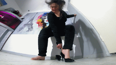 Head Danced On In Stilettos Floor Cam