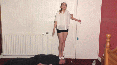 Sophie's White High Heel Shoes Skull Trample Dance In Hot Pants