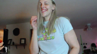 Harleen Shrunken Dirty Foot Slave