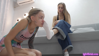 Dori- Your Place Is At My Feet, Idiot!