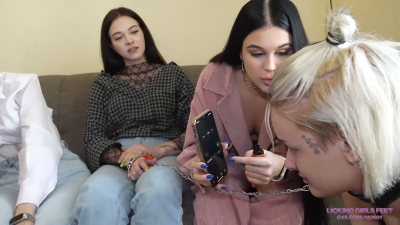 Licking Girls Feet - BIANCA, CAROLINE And NICOLE - Lick The Dirt ...