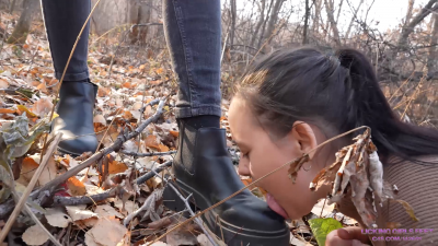 Sarah Autumn In Russia Humiliation In The Forest!