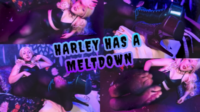 Bellatrix Bandit Cosplaying Harley Quinn Melting Sweaty Stinky Feet In Tights