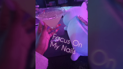 Focus On My Nails