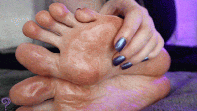 Mesmerized By My Oily Soles HD