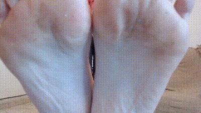 My Soles// Mis Pies