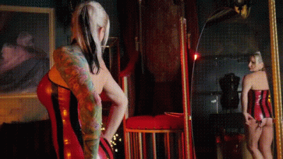 Dahlia Latex Gloves, Boots And Ass