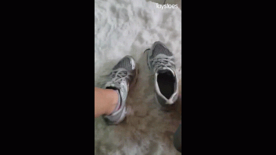 Tiny Foot Slave Gets Smooshed