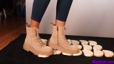 Bread Squeeze With Boots