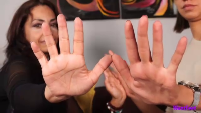 Hand Compare Measuring