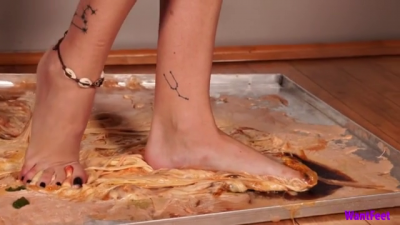 Cinderella Barefoot Stuck